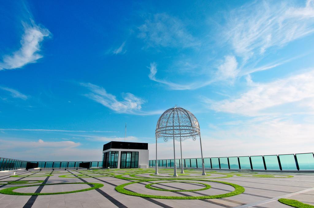 The Shore Hotel & Residences Malacca Екстериор снимка