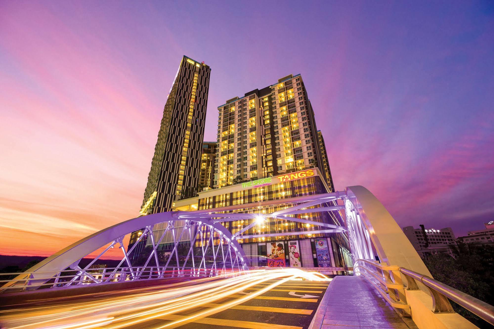 The Shore Hotel & Residences Malacca Екстериор снимка